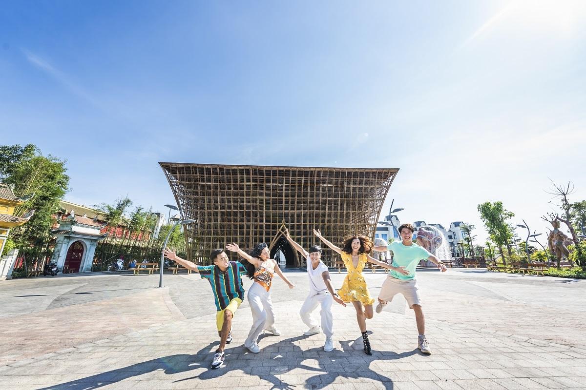 Gen Z mùa hè 2026 thích đi du lịch ở đâu nhất?